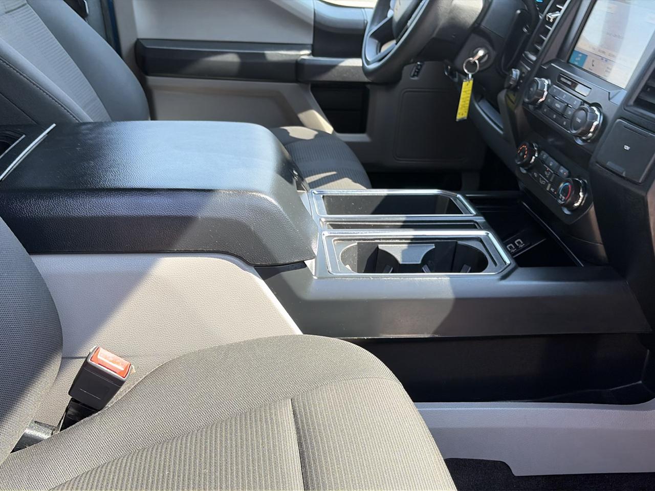 Ford F-150 4WD SuperCrew 145" STX 2019