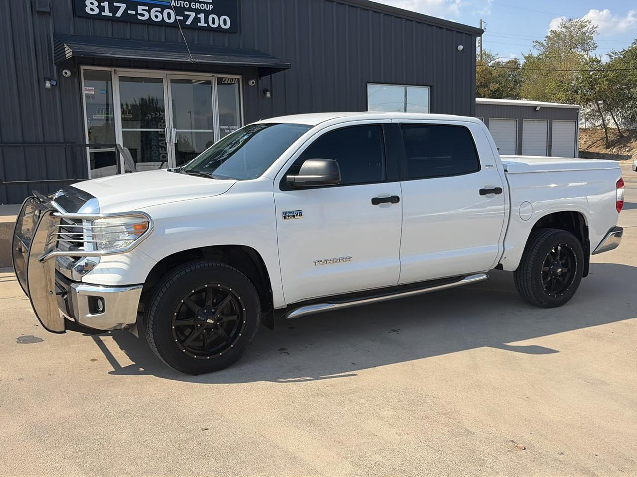 Toyota Tundra SR5 5.7L V8 CrewMax 2WD 2014
