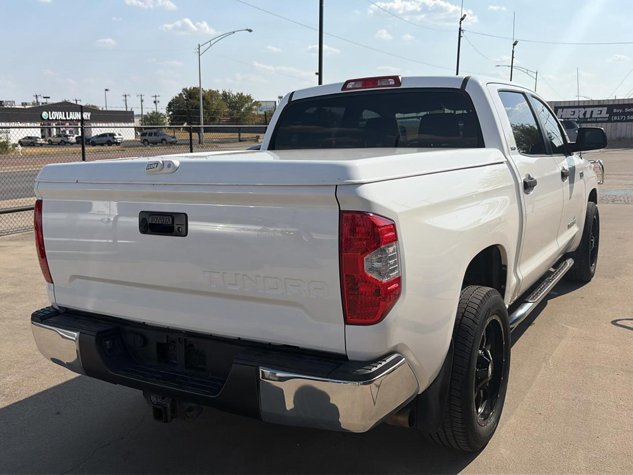 Toyota Tundra SR5 5.7L V8 CrewMax 2WD 2014