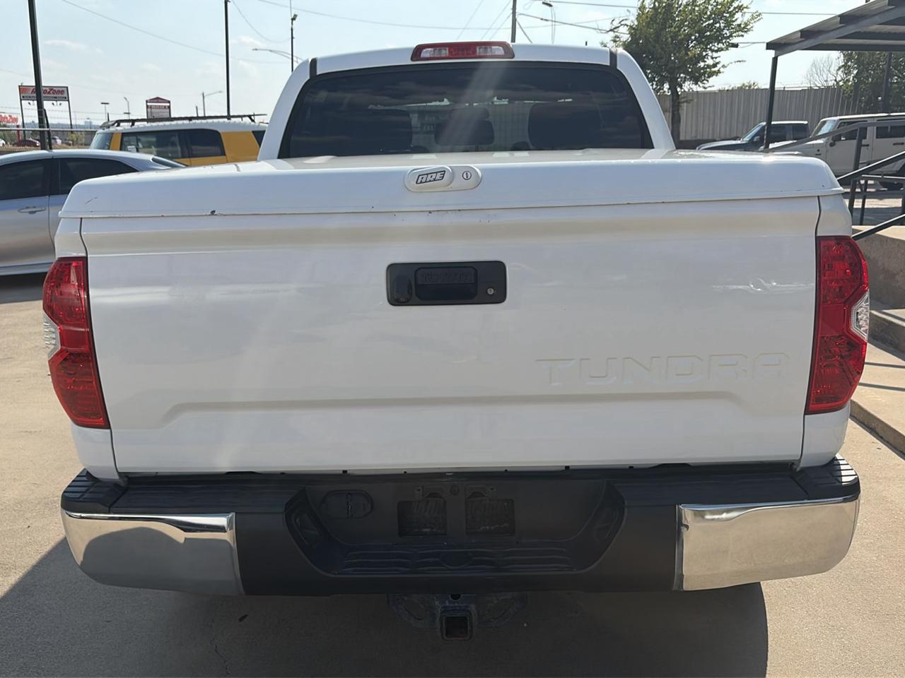 Toyota Tundra SR5 5.7L V8 CrewMax 2WD 2014