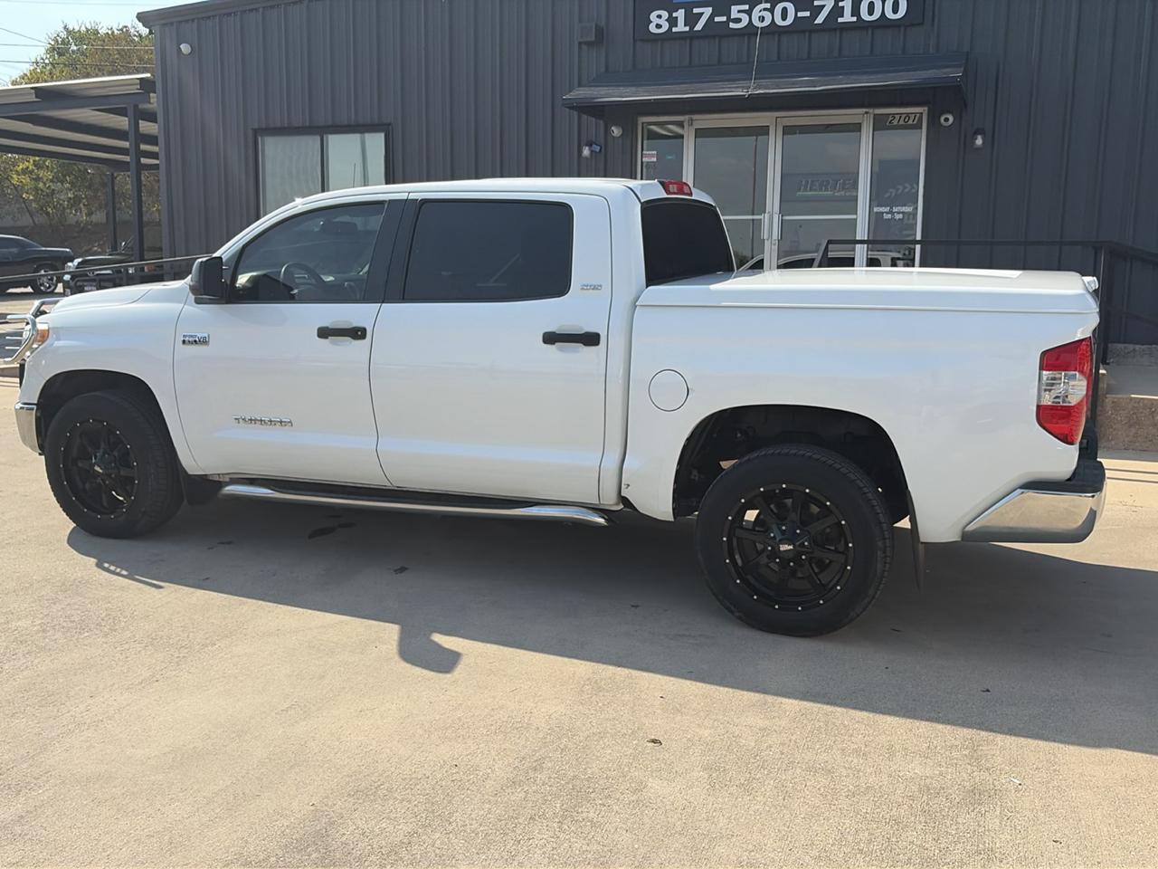 Toyota Tundra SR5 5.7L V8 CrewMax 2WD 2014