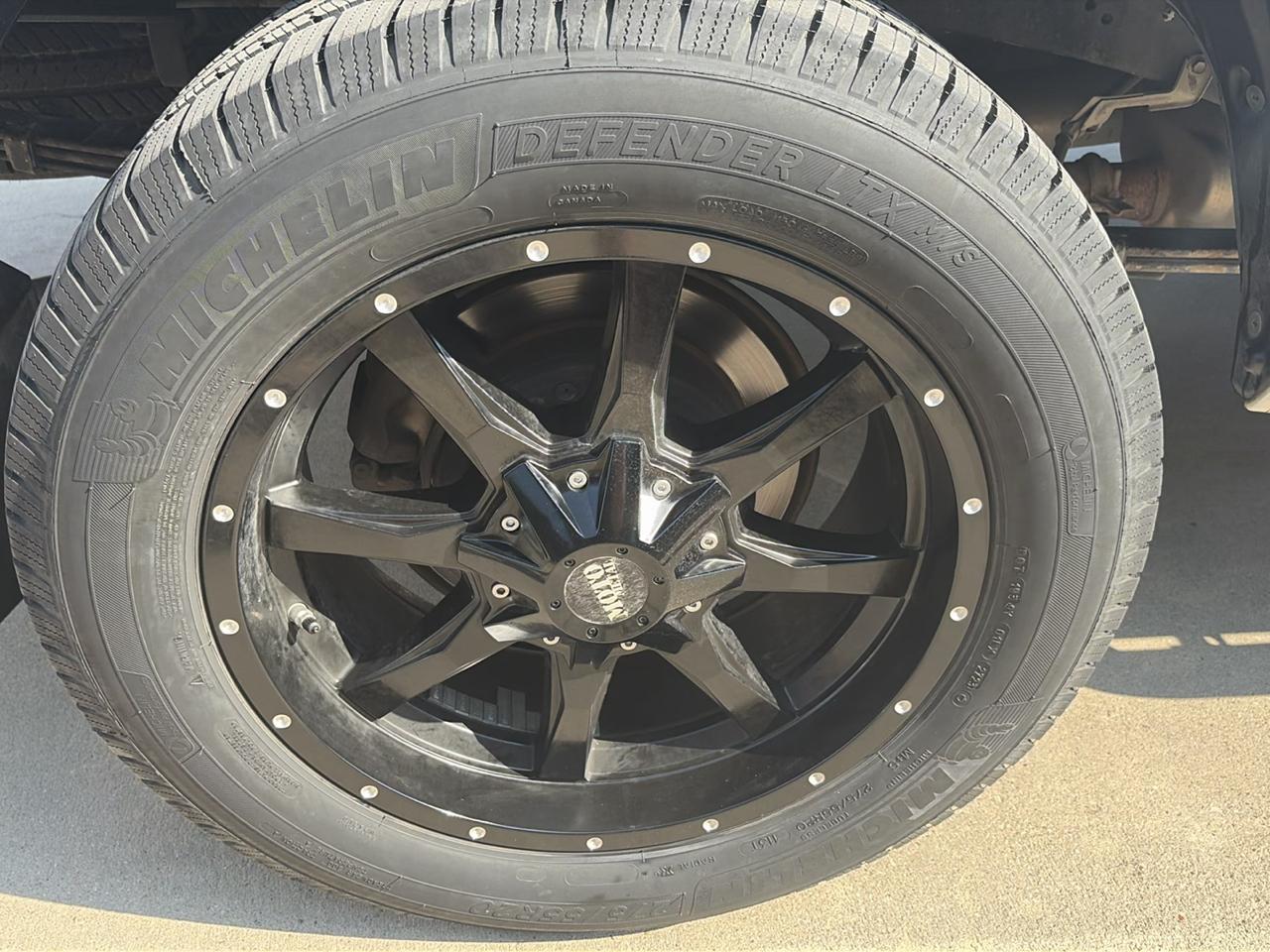 Toyota Tundra SR5 5.7L V8 CrewMax 2WD 2014