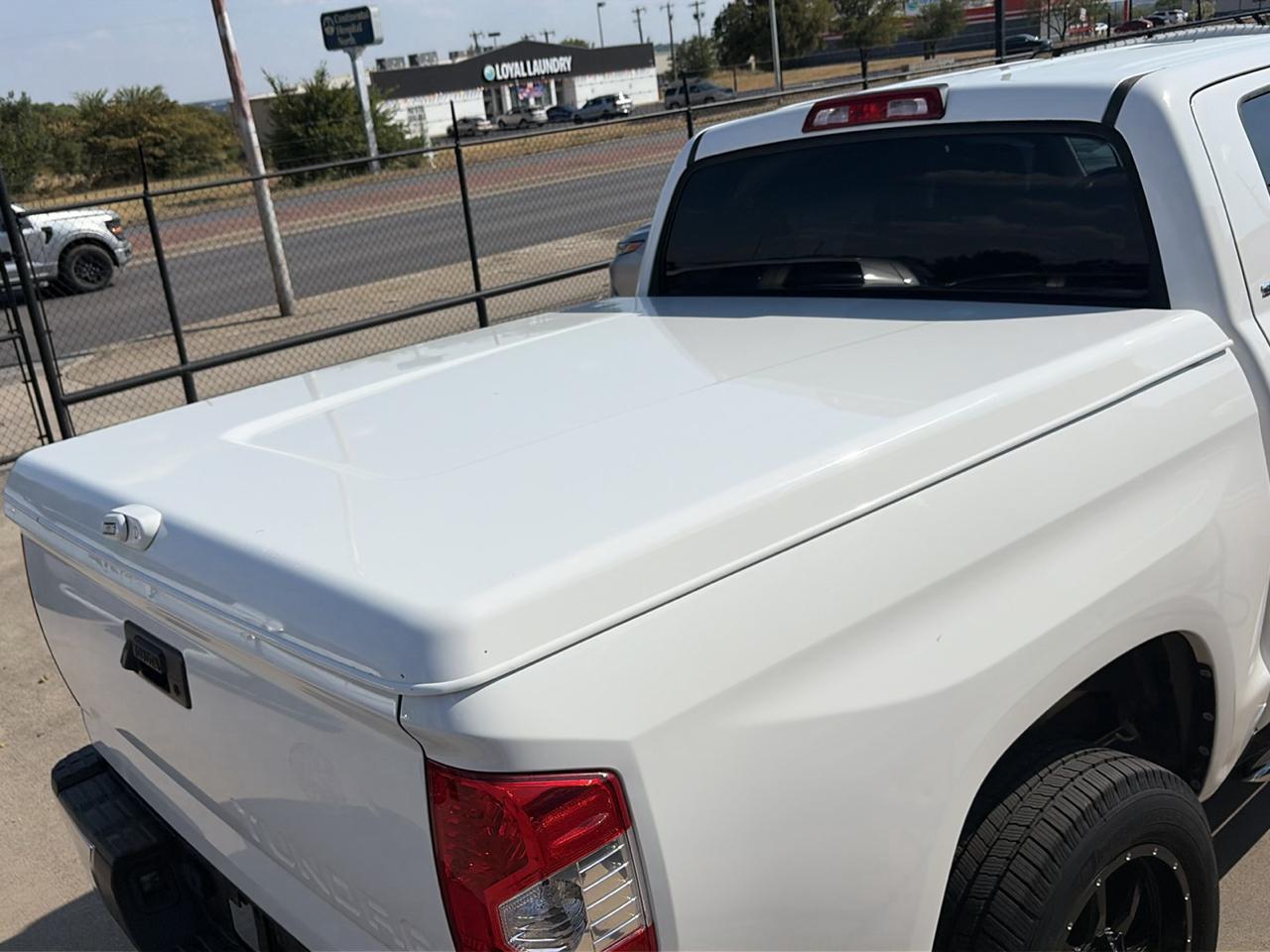Toyota Tundra SR5 5.7L V8 CrewMax 2WD 2014
