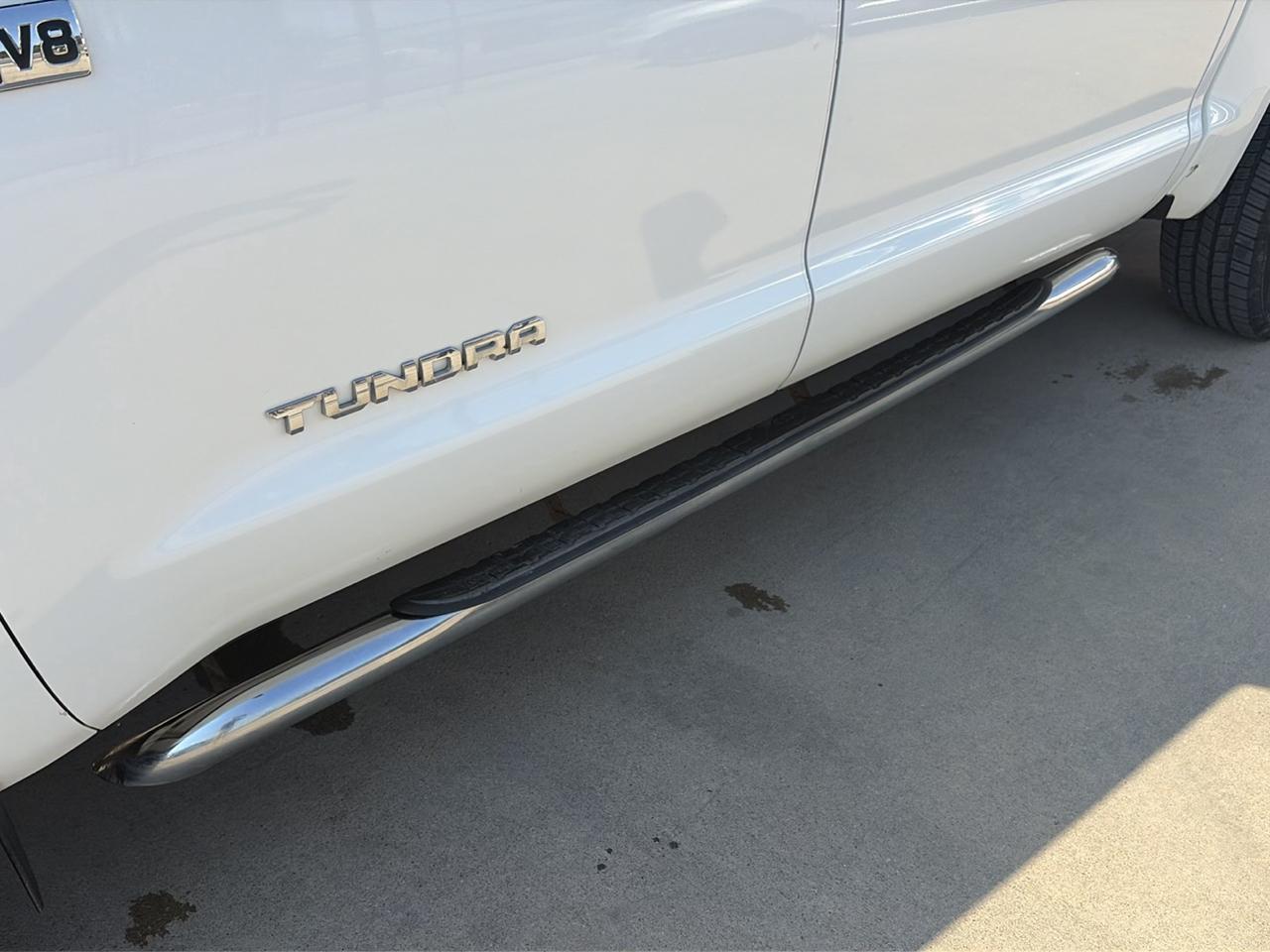 Toyota Tundra SR5 5.7L V8 CrewMax 2WD 2014
