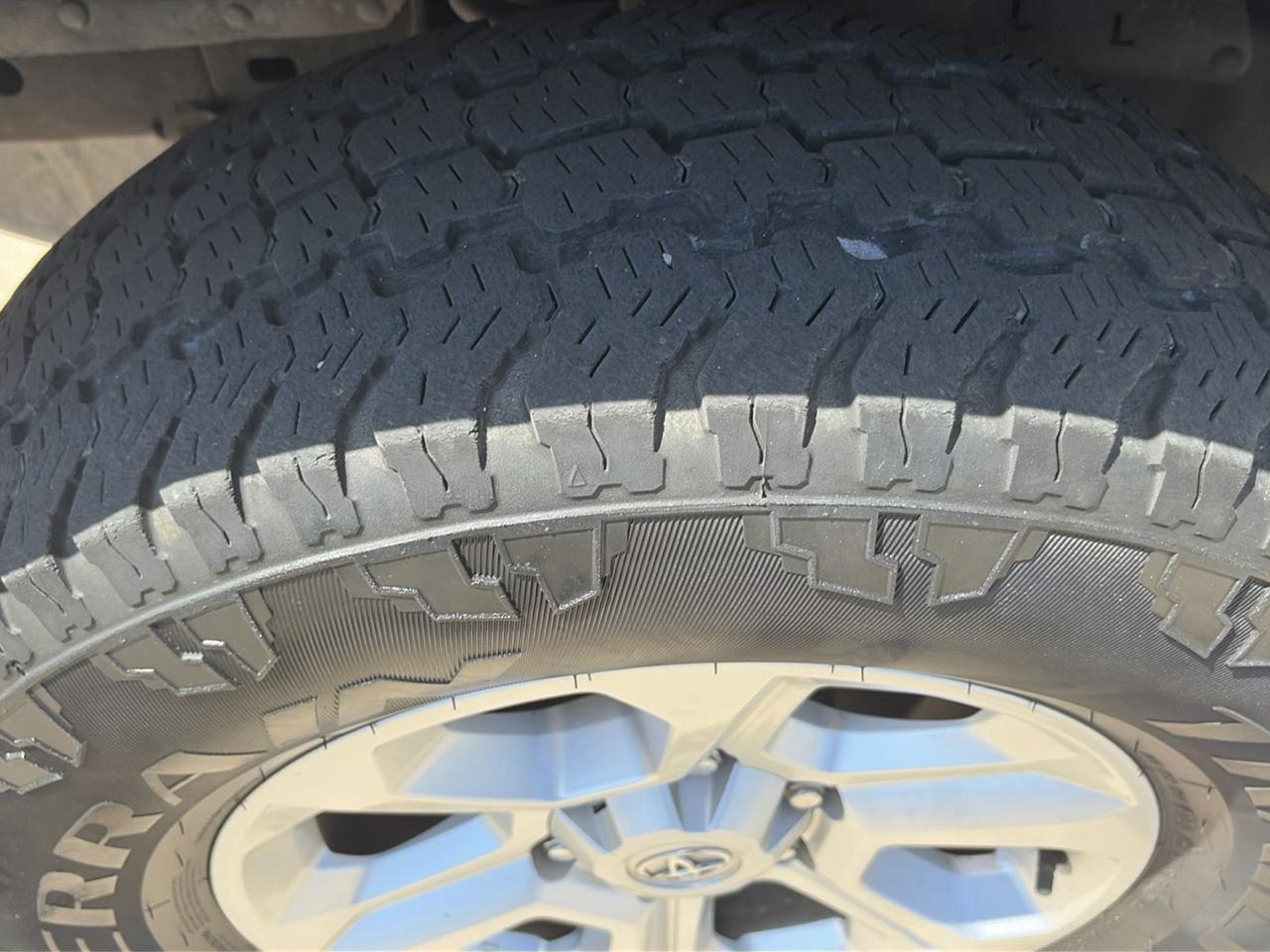Toyota Tundra DoubleCab V8 DW (Natl) 2005