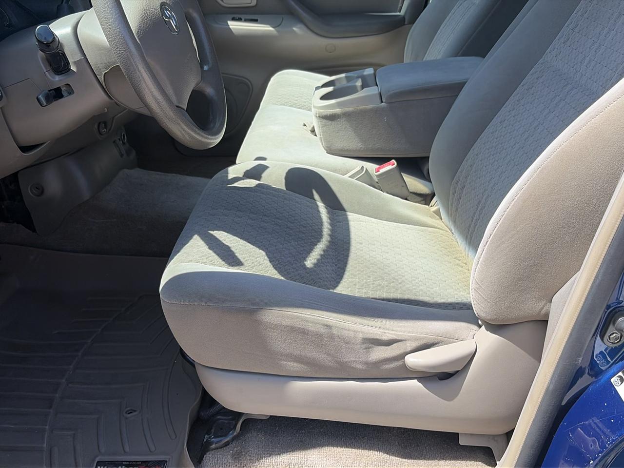 Toyota Tundra DoubleCab V8 DW (Natl) 2005