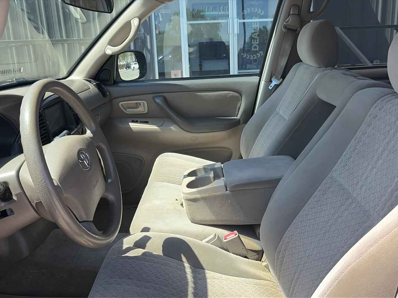 Toyota Tundra DoubleCab V8 DW (Natl) 2005