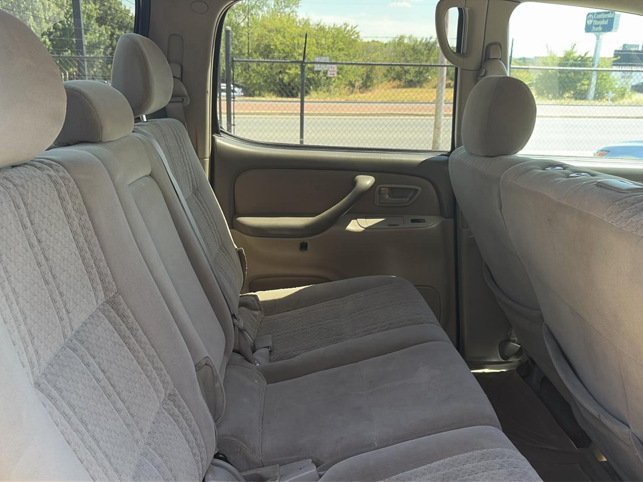 Toyota Tundra DoubleCab V8 DW (Natl) 2005
