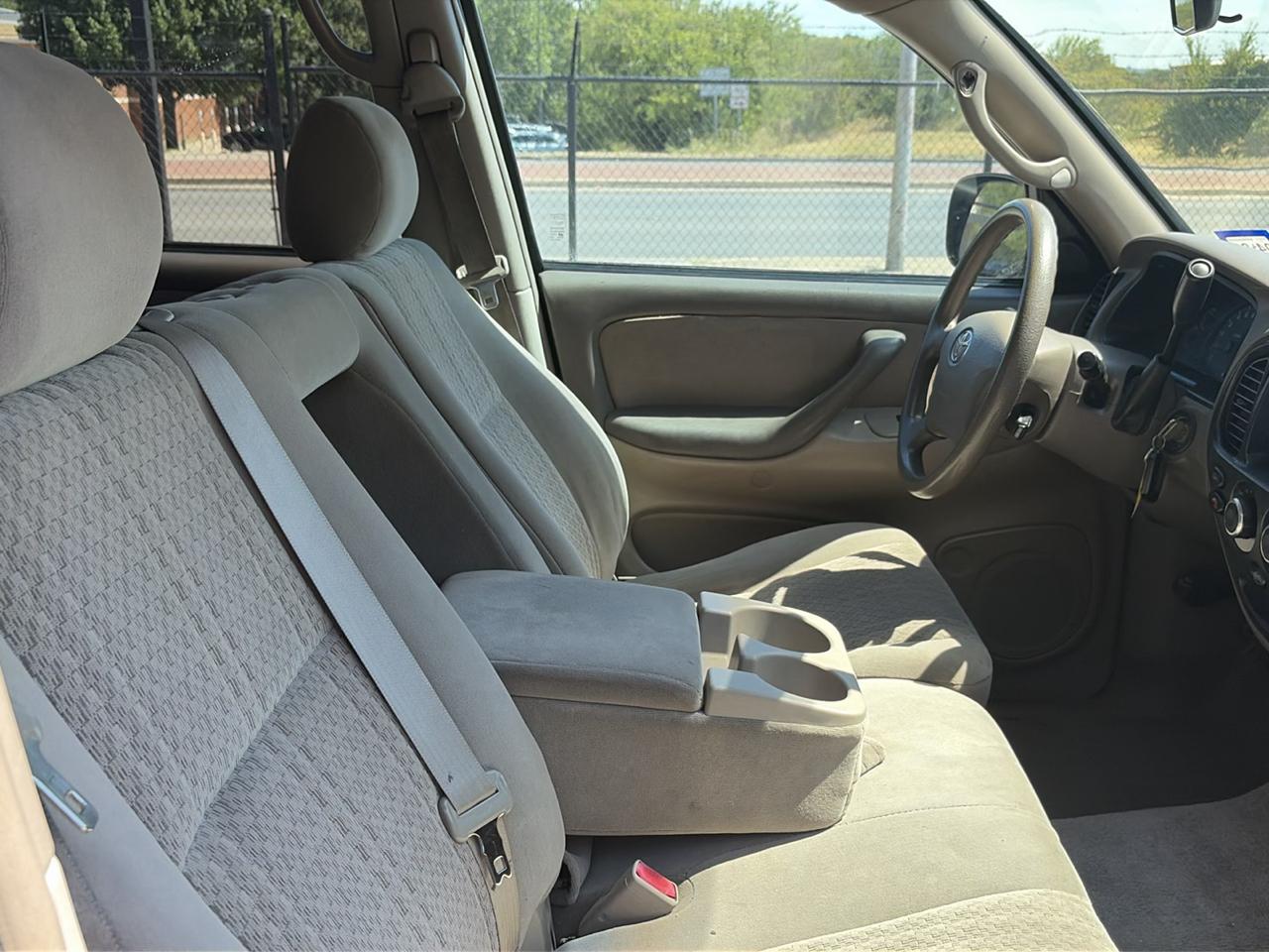 Toyota Tundra DoubleCab V8 DW (Natl) 2005