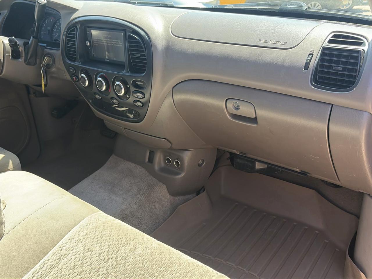 Toyota Tundra DoubleCab V8 DW (Natl) 2005