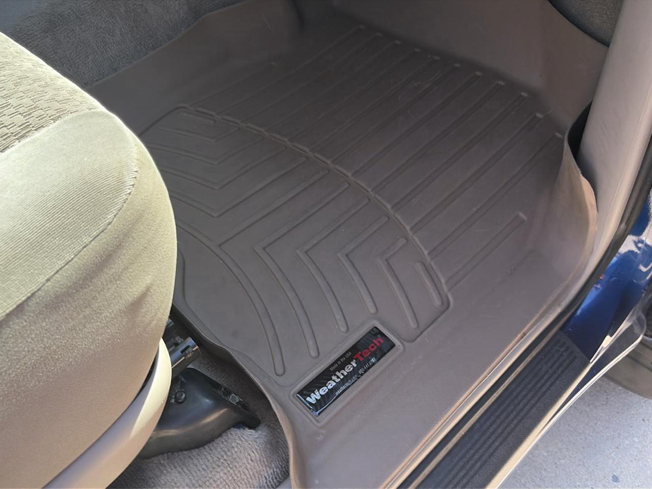 Toyota Tundra DoubleCab V8 DW (Natl) 2005