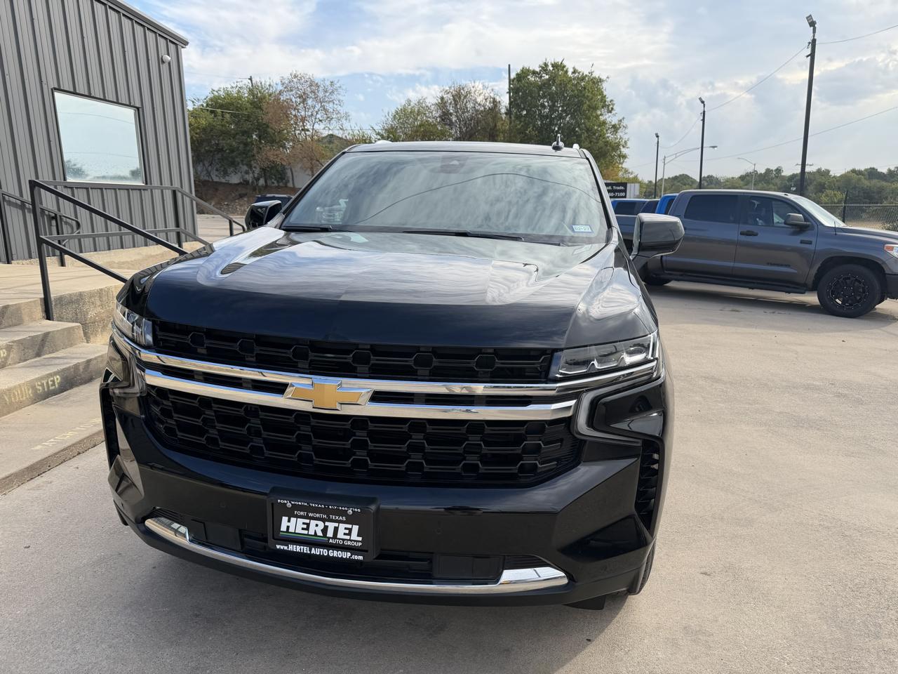Chevrolet Suburban LS 2021
