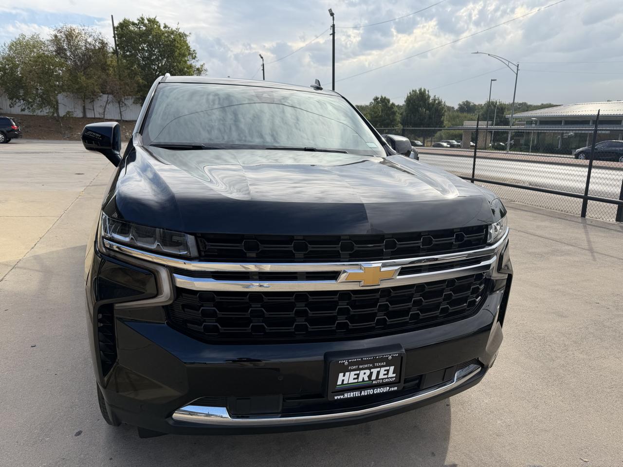 Chevrolet Suburban LS 2021