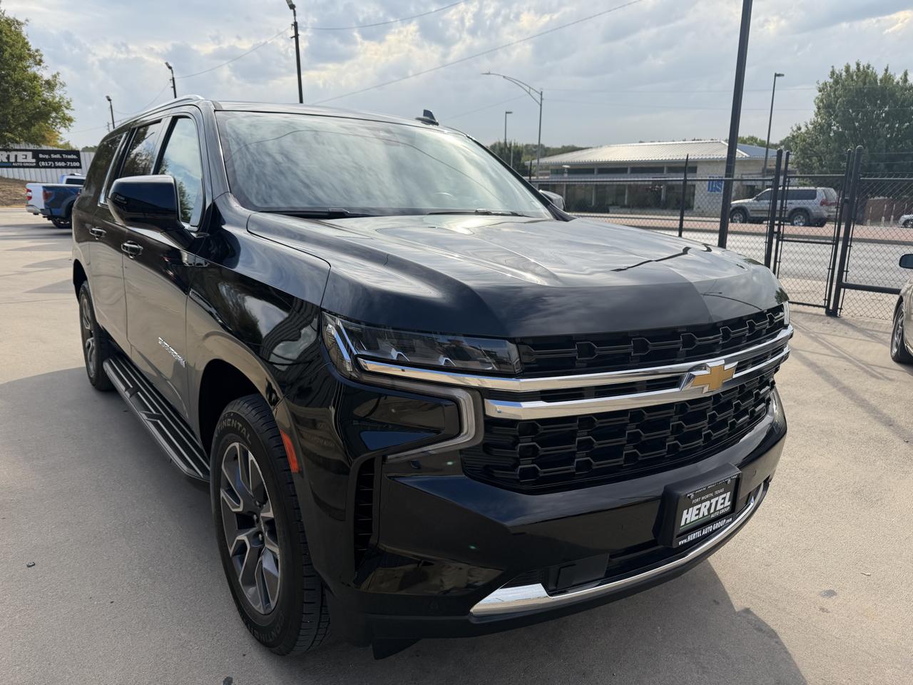 Chevrolet Suburban LS 2021