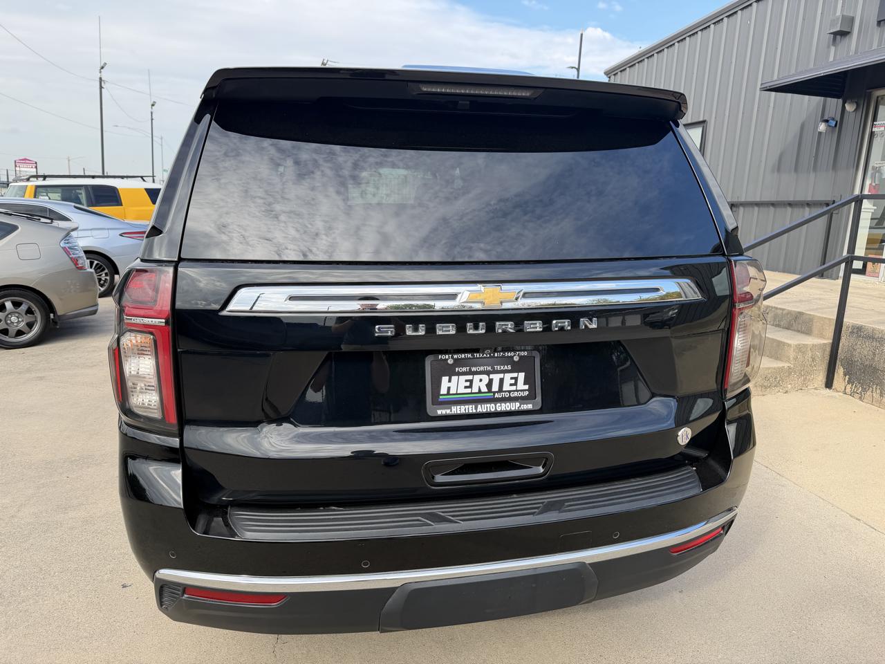 Chevrolet Suburban LS 2021