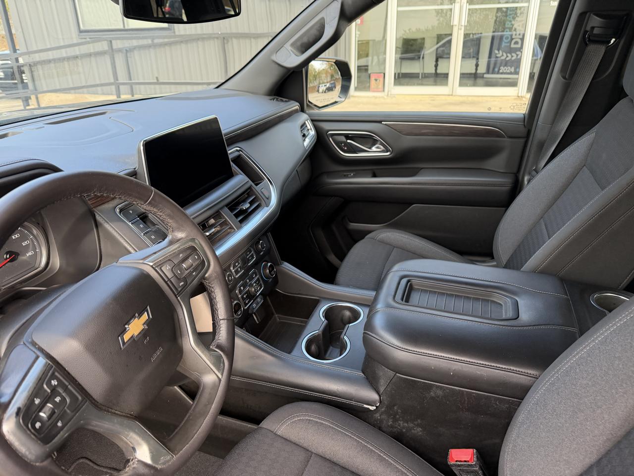Chevrolet Suburban LS 2021
