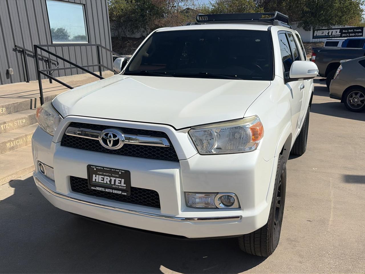 Toyota 4Runner SR5 2WD 2011