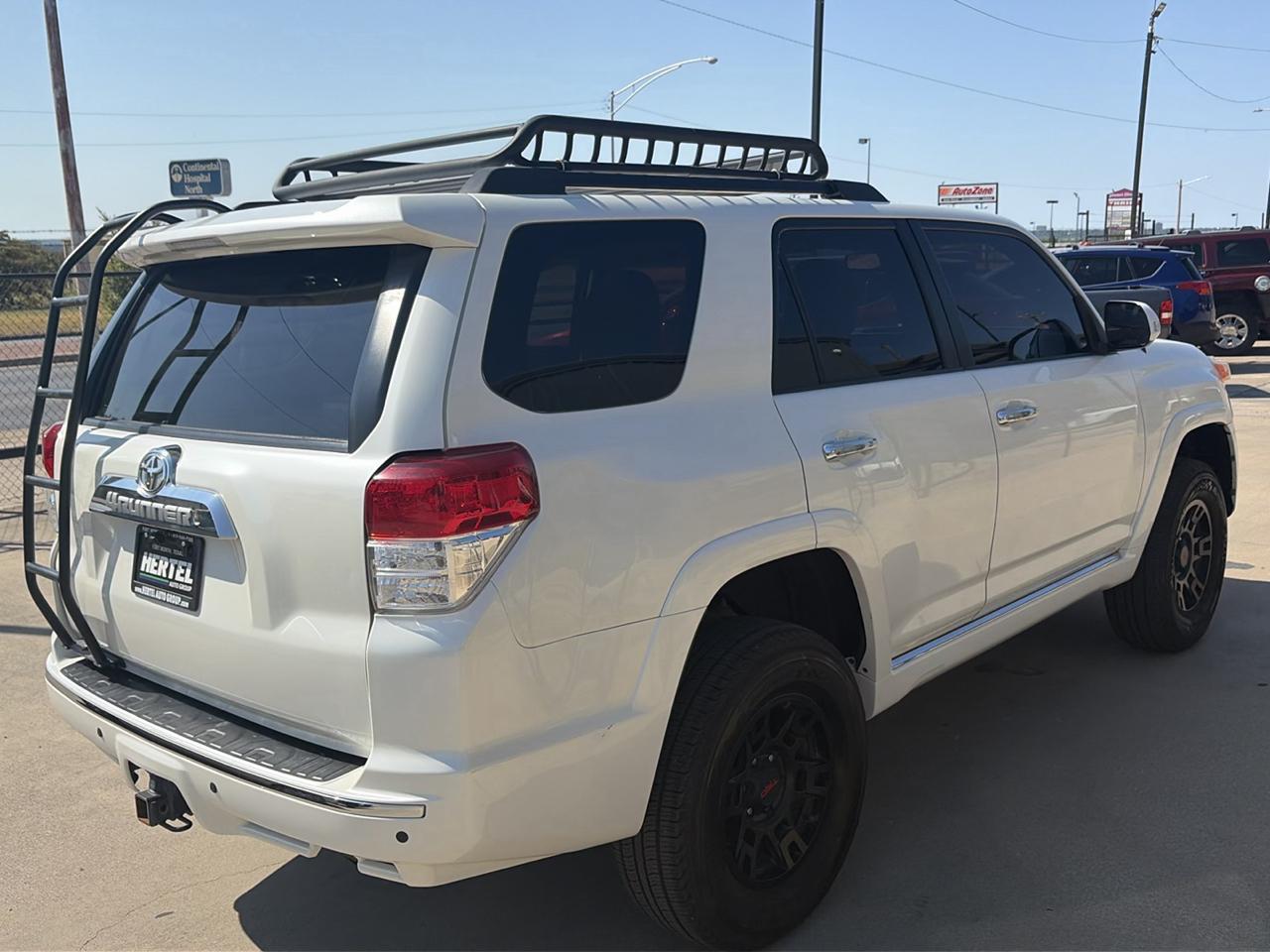 Toyota 4Runner SR5 2WD 2011
