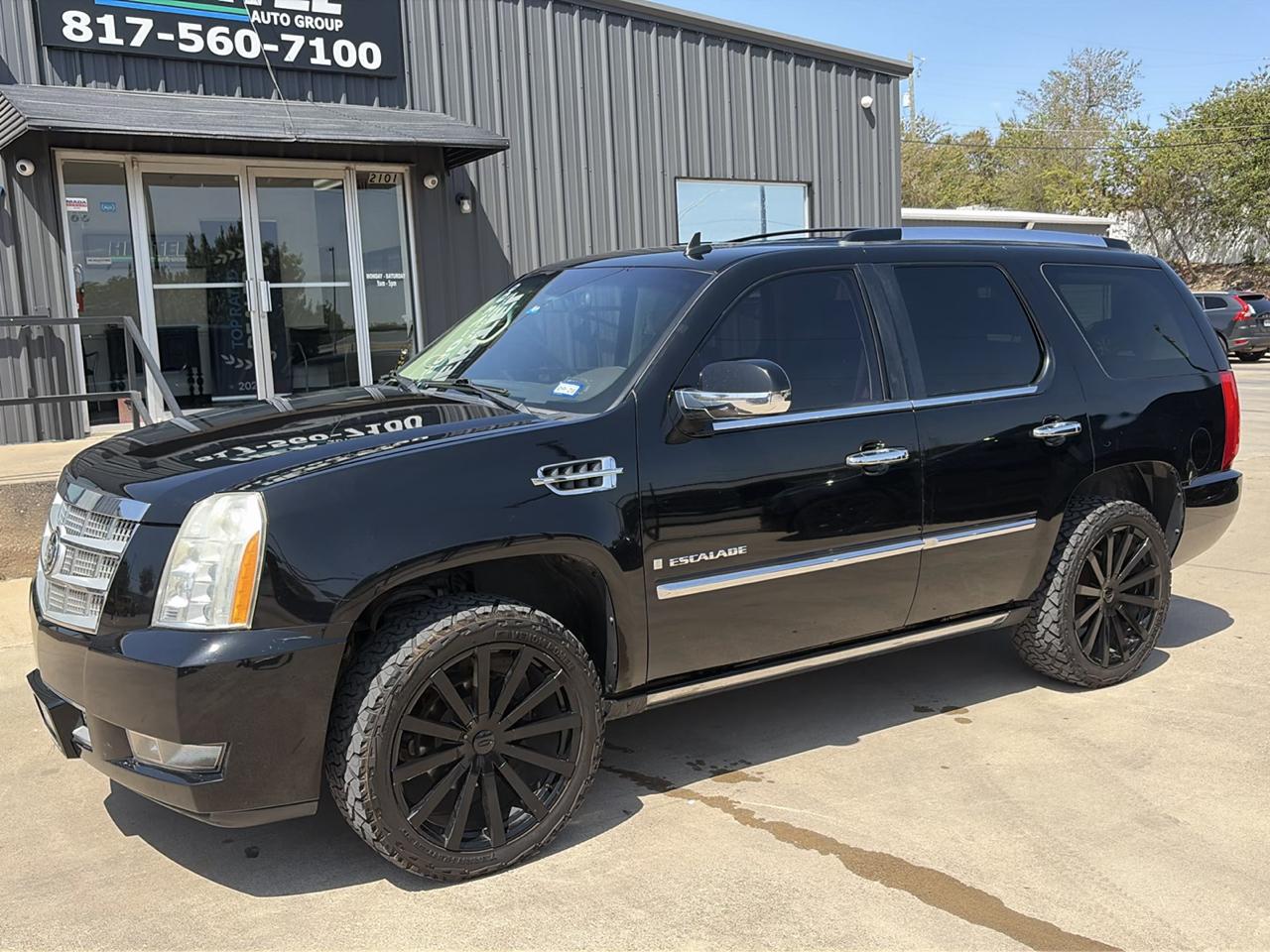 Cadillac Escalade AWD Platinum Edition 2009