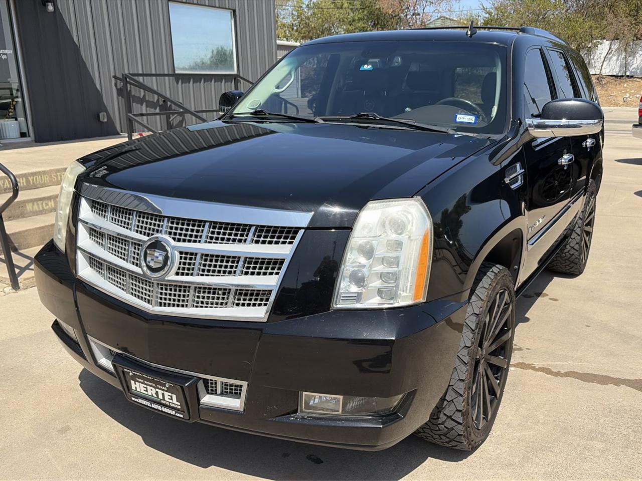 Cadillac Escalade AWD Platinum Edition 2009