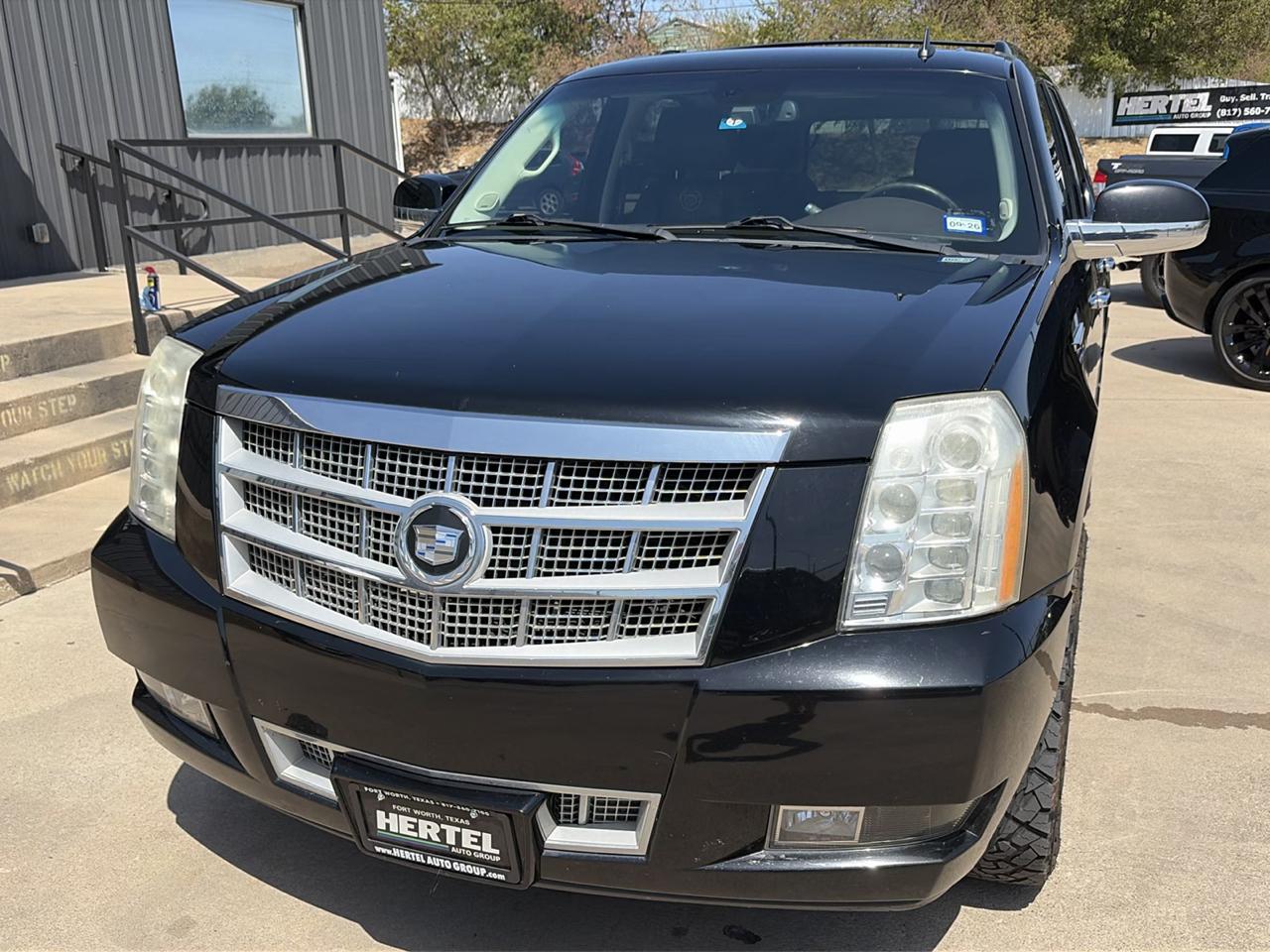 Cadillac Escalade AWD Platinum Edition 2009
