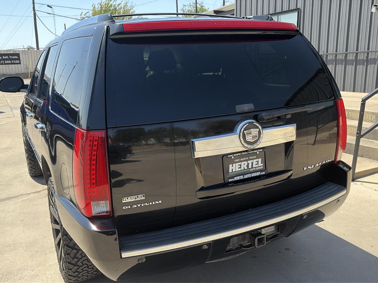 Cadillac Escalade AWD Platinum Edition 2009