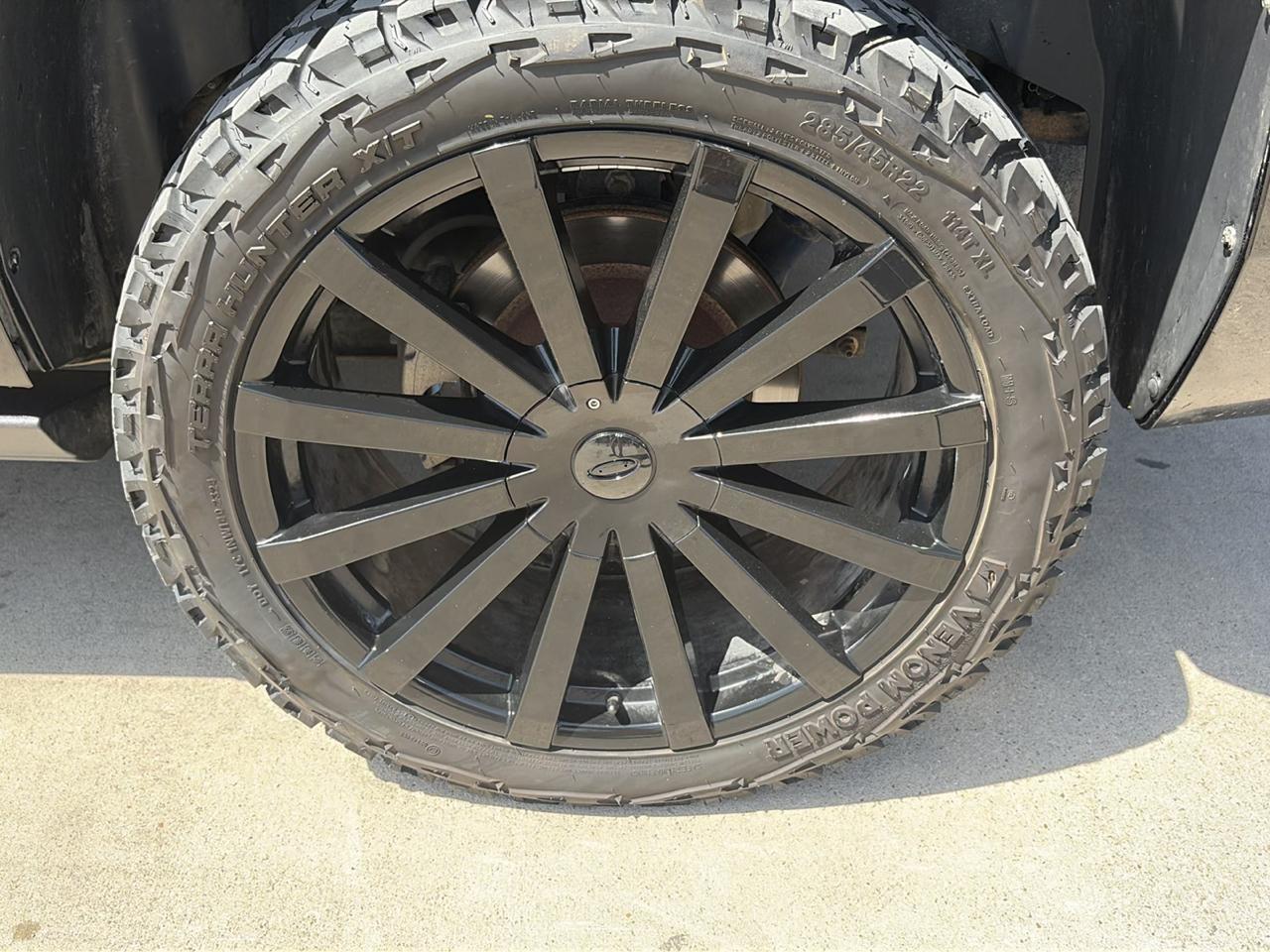 Cadillac Escalade AWD Platinum Edition 2009