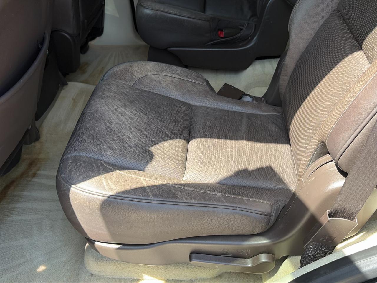Cadillac Escalade AWD Platinum Edition 2009