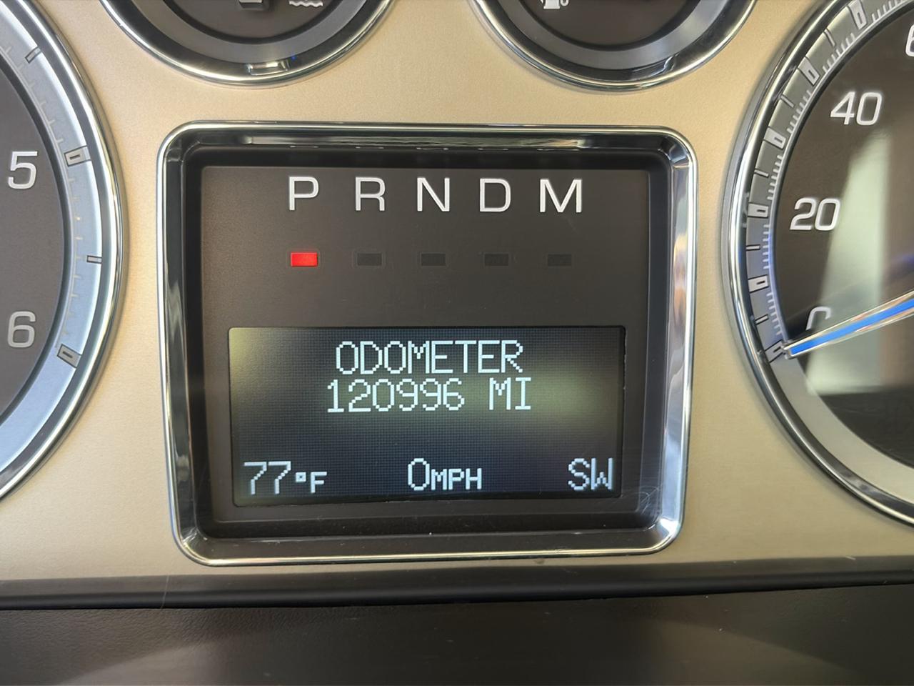 Cadillac Escalade AWD Platinum Edition 2009