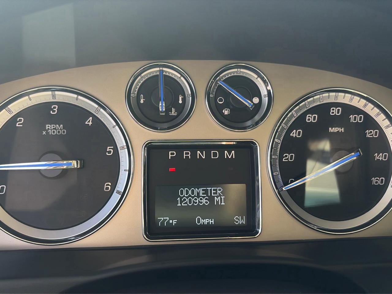 Cadillac Escalade AWD Platinum Edition 2009
