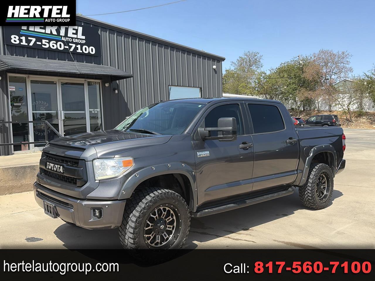 Toyota Tundra Platinum CrewMax 5.7L FFV 4WD 2017