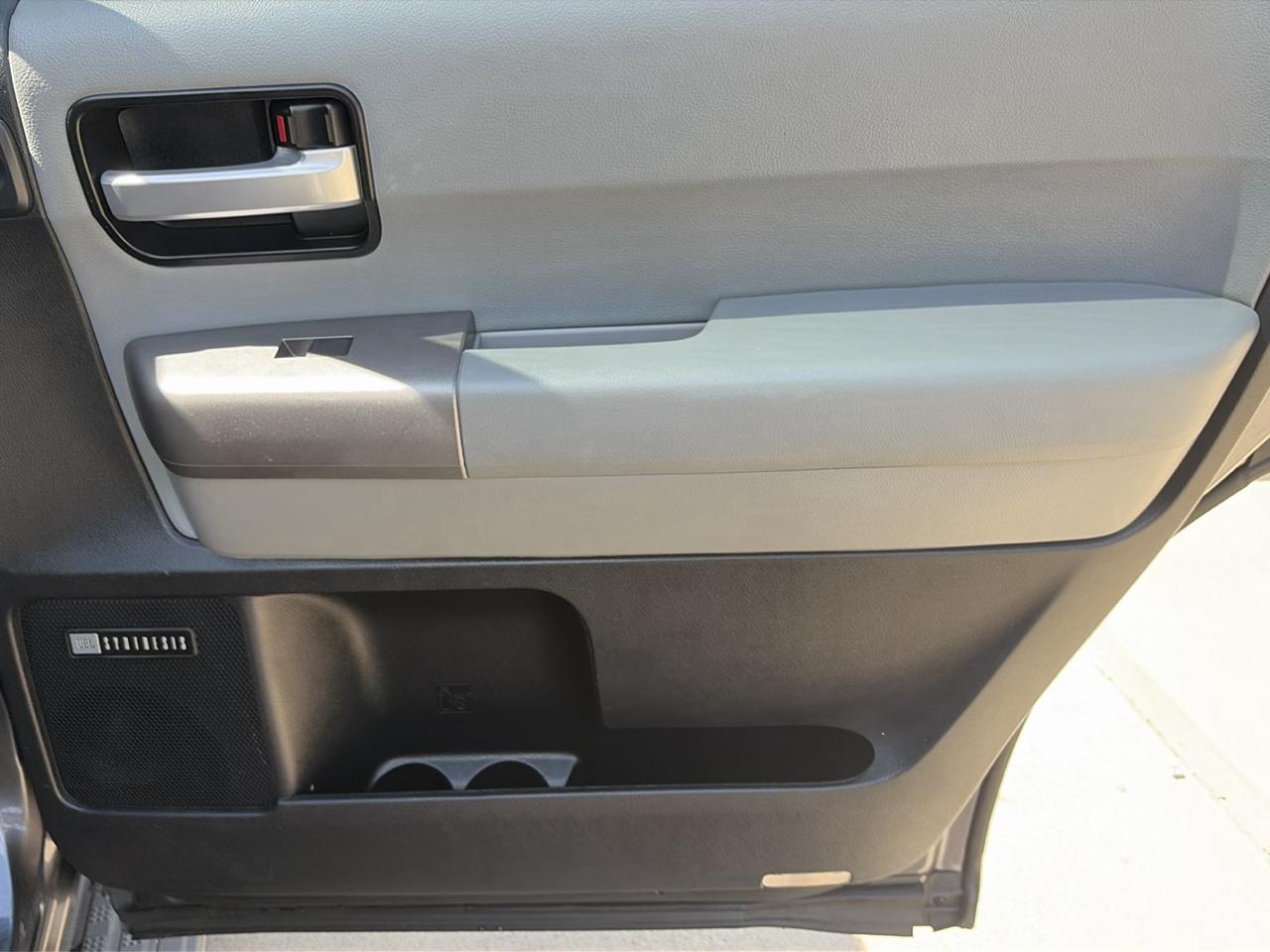 Toyota Sequoia Limited 2WD 2012