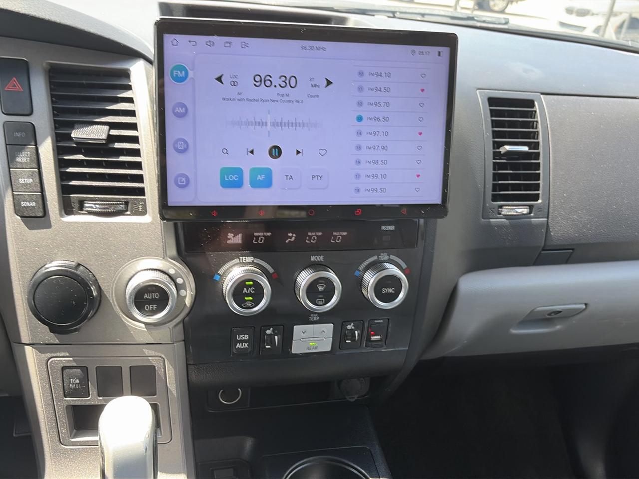 Toyota Sequoia Limited 2WD 2012