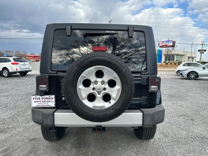 Jeep Wrangler Unlimited Sahara 4WD 2013