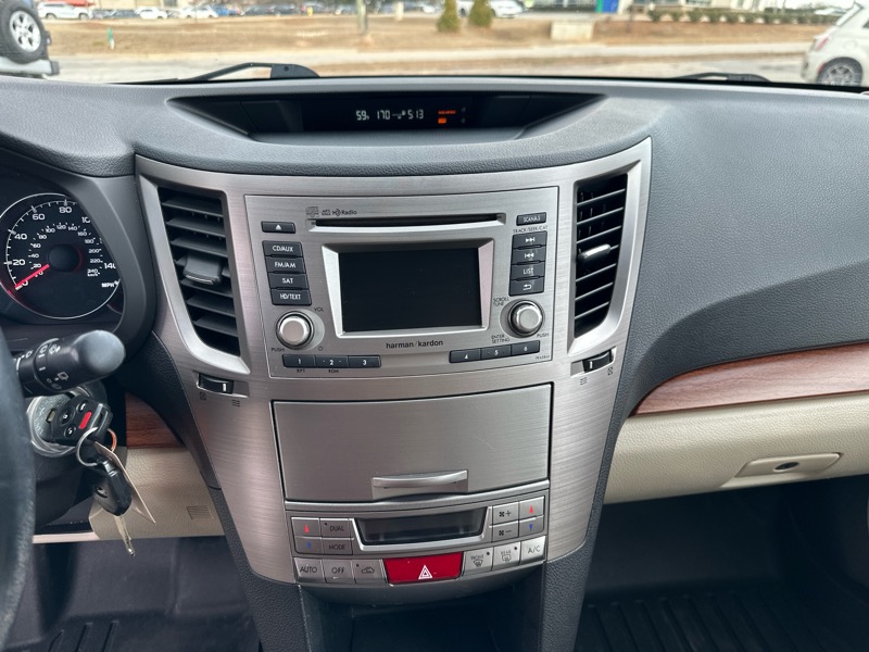 Subaru Outback 2.5i Limited 2014