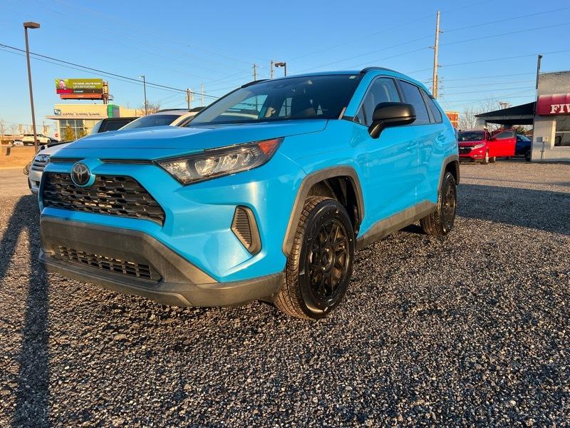 2019 Toyota RAV4 LE