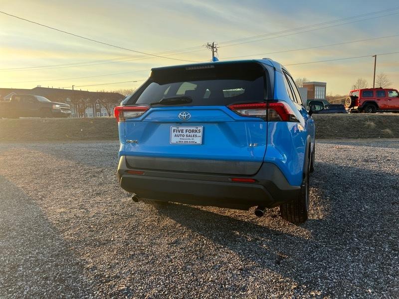 Toyota RAV4 LE 2019