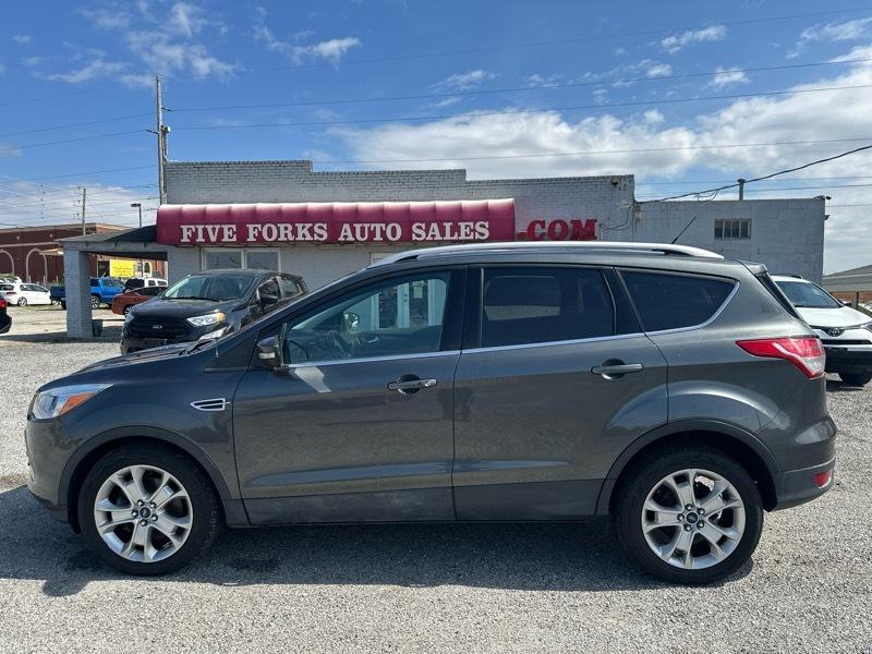 Ford Escape Titanium 4WD 2016