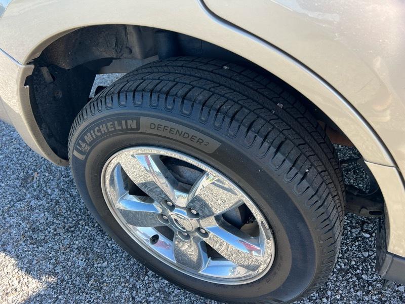 Ford Escape Limited FWD 2012