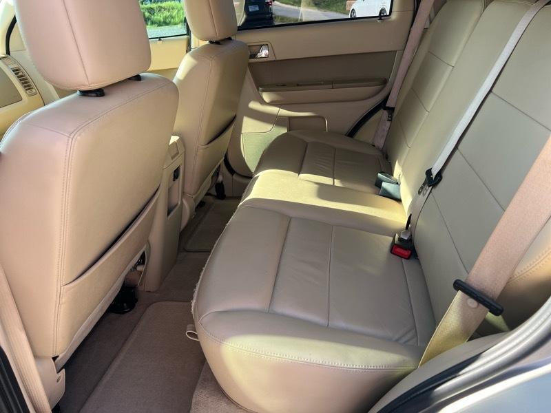 Ford Escape Limited FWD 2012