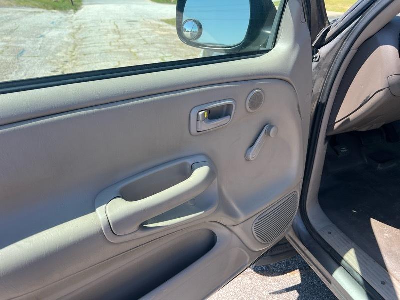 Toyota Tundra Regular Cab 2006