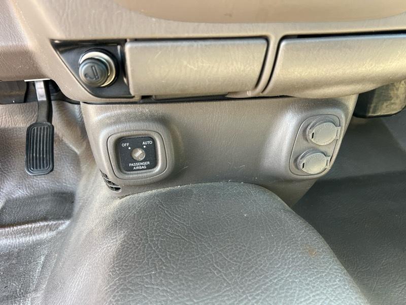 Toyota Tundra Regular Cab 2006