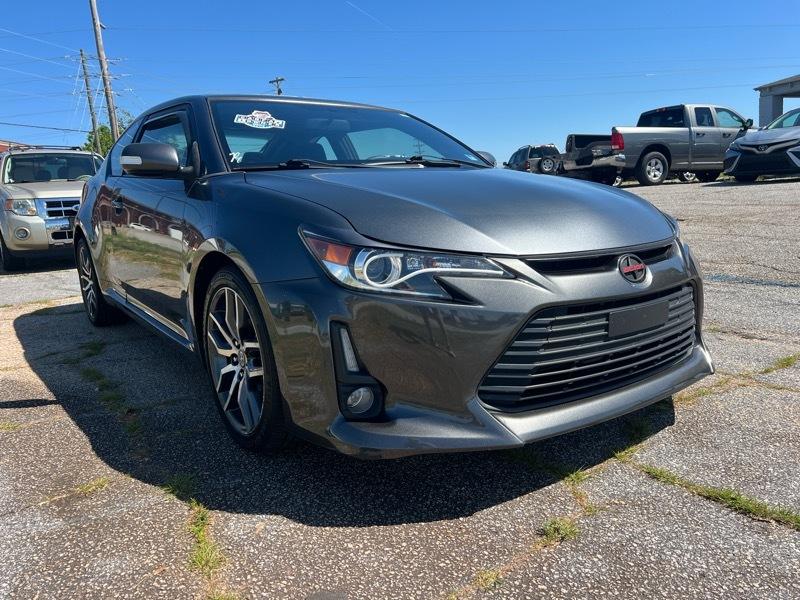 Scion tC Sports Coupe 6-Spd AT 2015