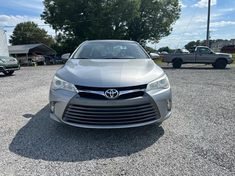 Toyota Camry SE 2015