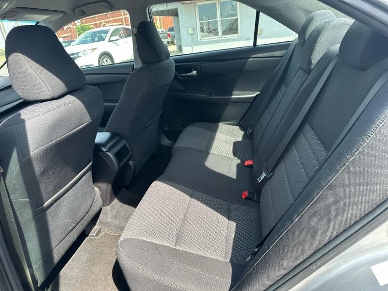 Toyota Camry SE 2015