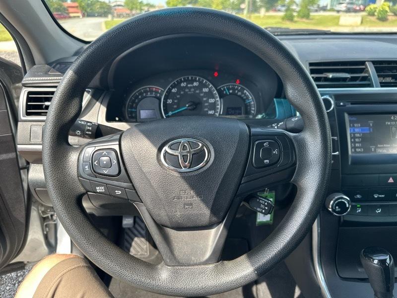 Toyota Camry SE 2015