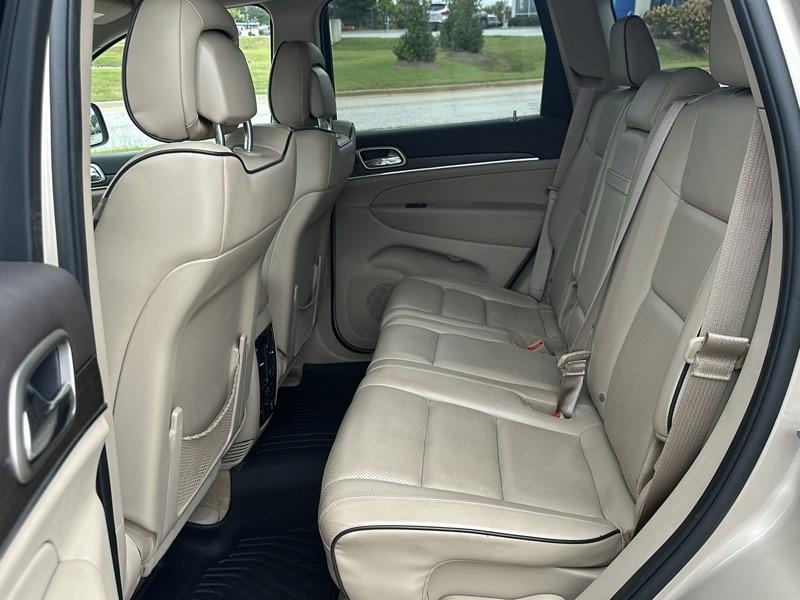 Jeep Grand Cherokee Overland 4WD 2015