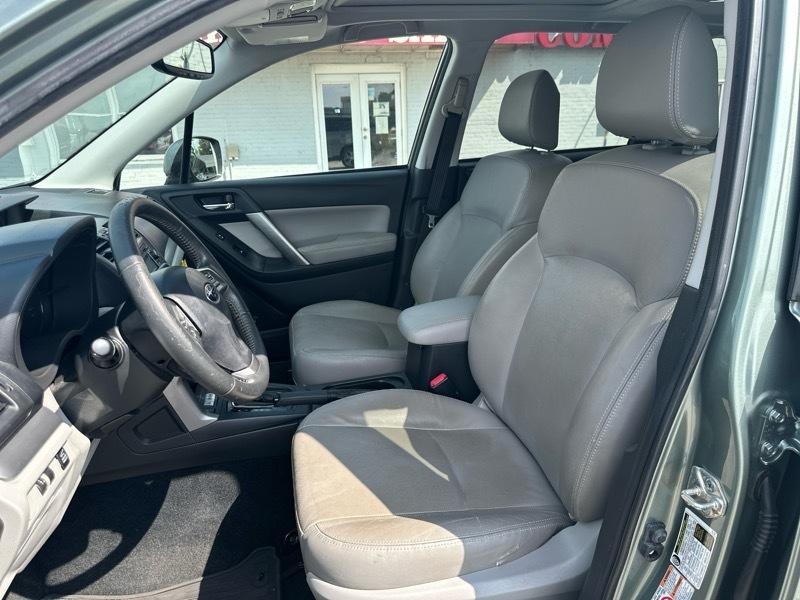 Subaru Forester 2.5i Touring 2015