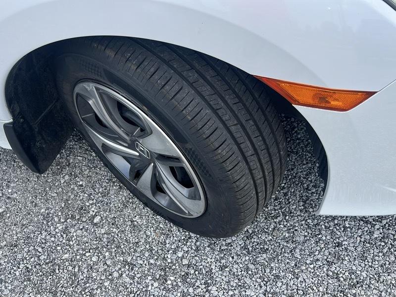 Honda Civic 4dr Sdn LX Auto w/ABS 2020