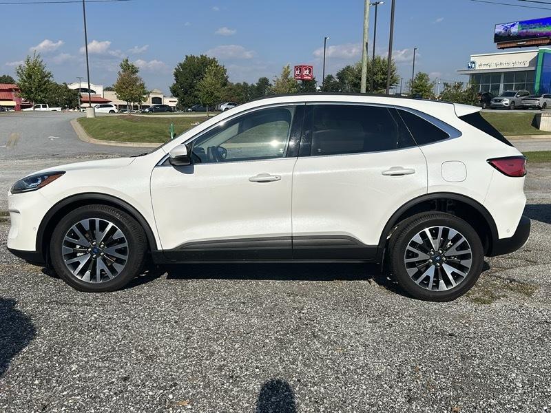 Ford Escape Titanium 4WD 2020